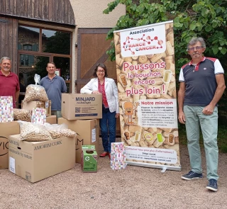 Petits bouchons, grande solidarité